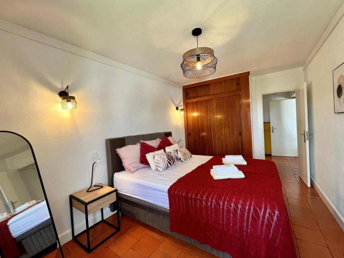 Armacao De Pera Brightness 2 With Pool By Homing Apartment Exterior photo
