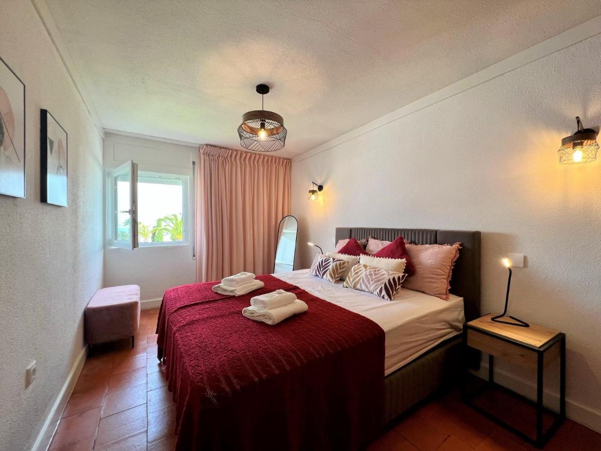 Armacao De Pera Brightness 2 With Pool By Homing Apartment Exterior photo
